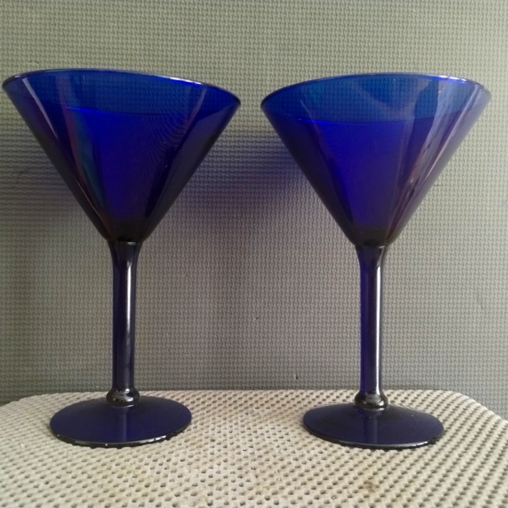 Set of 2 Vintage Cobalt Blue Martini Glasses